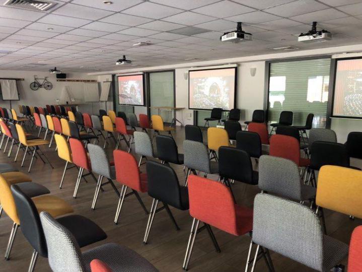 Organiser du conférence France